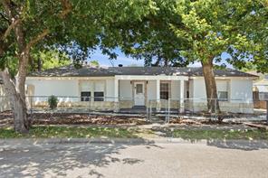 1143 Newport Avenue - Photo 1