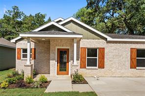128 Arapaho Trail - Photo 1