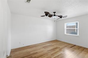 2400 York Minster Court - Photo 14