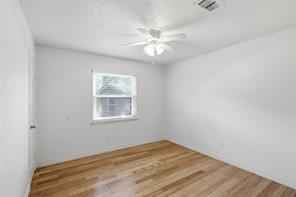 2400 York Minster Court - Photo 22
