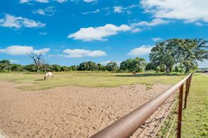 468 Fm 2960 - Photo 11