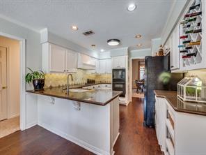 6115 Bluff Point Drive - Photo 10
