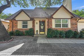5431 Kings Manor Drive