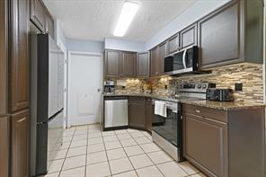 5431 Kings Manor Drive - Photo 11