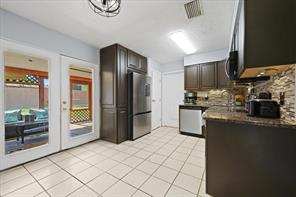 5431 Kings Manor Drive - Photo 12
