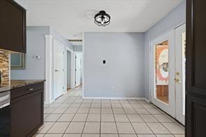 5431 Kings Manor Drive - Photo 13