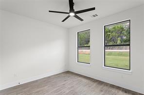 4711 Elizabeth Street - Photo 22
