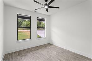 4711 Elizabeth Street - Photo 25