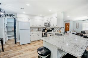 364 Melrose Drive - Photo 8