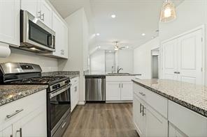 1801 Hazer Lane - Photo 9