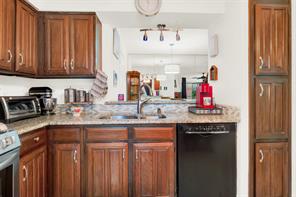 877 Dublin Drive - Photo 14