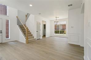 2116 Montclair Lane - Photo 11