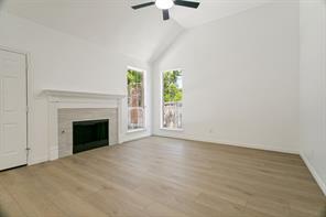 2116 Montclair Lane - Photo 14