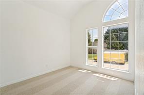 2116 Montclair Lane - Photo 36