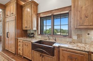 1046 Grandview Drive - Photo 12