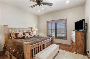 1046 Grandview Drive - Photo 27