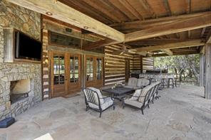1046 Grandview Drive - Photo 31