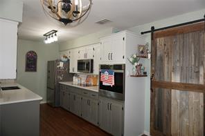 10808 Jeanell Drive - Photo 19