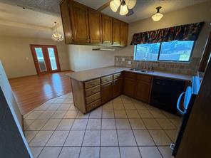 804 Foxhollow Road - Photo 10