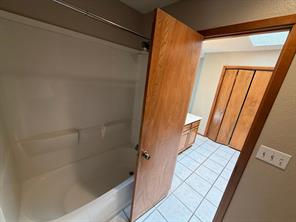 804 Foxhollow Road - Photo 18