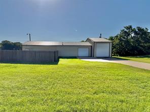 804 Foxhollow Road - Photo 3