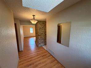 804 Foxhollow Road - Photo 5
