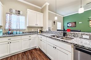 1007 Rebekah Drive - Photo 11