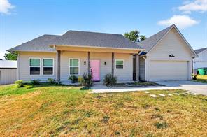 1007 Rebekah Drive - Photo 4