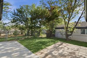 6632 Ellis Road - Photo 29