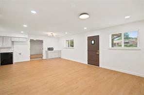 6632 Ellis Road - Photo 9