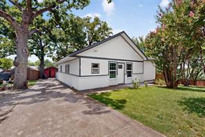 908 W Heron Street - Photo 2