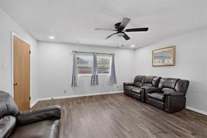 908 W Heron Street - Photo 35