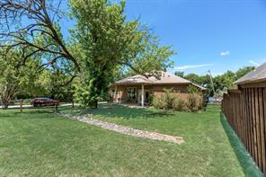 105 Baker Street - Photo 20