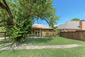 105 Baker Street - Photo 21