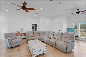6514 Old Clarksville Road - Photo 14