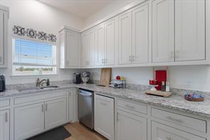 6514 Old Clarksville Road - Photo 19
