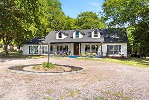 116 Scott Court - Photo 1