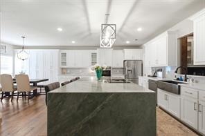 116 Scott Court - Photo 2