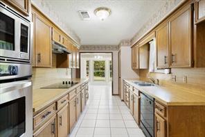 1621 Idlewood Drive - Photo 11