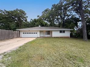 437 Denison Drive - Photo 1