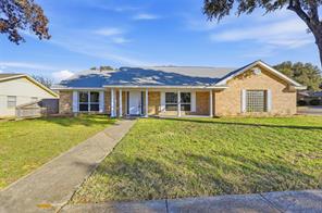 3301 Peachtree Lane - Photo 1