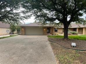 609 Williamsburg Court - Photo 1