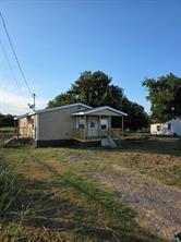 916 West Avenue B - Photo 1