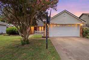 2105 Real Drive - Photo 1