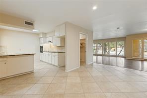 1303 Northlake Drive - Photo 10