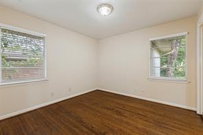 1303 Northlake Drive - Photo 18