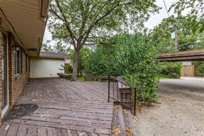1303 Northlake Drive - Photo 24
