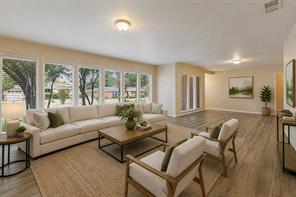 1303 Northlake Drive - Photo 4
