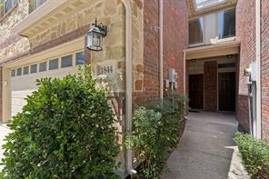 1844 Villa Drive - Photo 3
