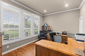 633 Durning Road - Photo 24